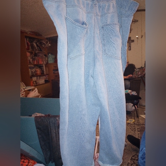 Lane Bryant Boyfriend Mid rise caprise - Picture 4 of 8